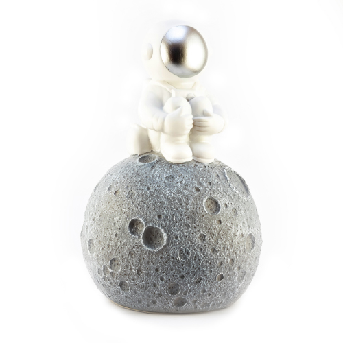 Velador astronauta blanco poliserina con adapt de USB a 220 13x13x24,5cm